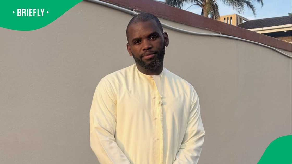 Siv Ngesi wore a revealing outfit