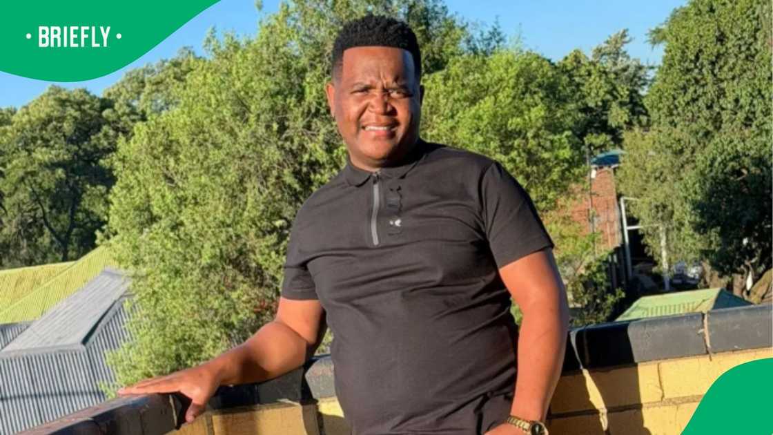 Fraudsters are posing as Scebi’s family and Ukhozi FM to solicit funeral donations Fraudsters are posing as Scebi’s family and Ukhozi FM to solicit funeral donations