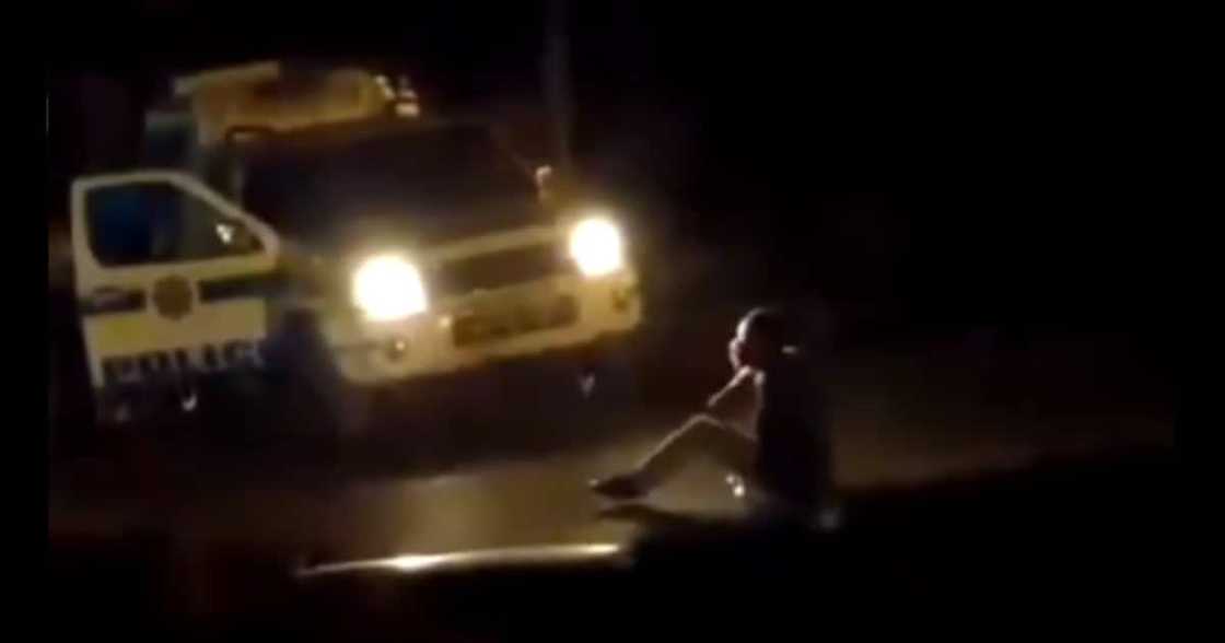 Mzansi Shares Many Reactions to Clip of Drunk Man Disarming Lady Cop Mzansi Shares Many Reactions to Clip of Drunk Man Disarming Lady Cop