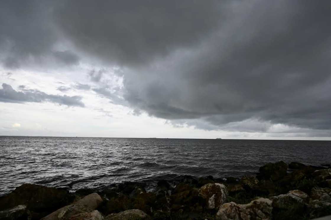 Hurricane Lisa is headed towards Central America with maximum sustained winds of 120 kilometers (75 miles) per hour and even higher gusts Hurricane Lisa is headed towards Central America with maximum sustained winds of 120 kilometers (75 miles) per hour and even higher gusts