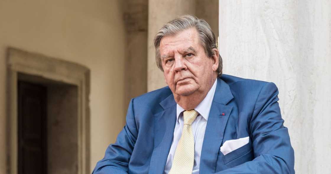 Johann Rupert Trends as Mzansi Reacts to His Alleged Ultimatum to Ramaphosa Johann Rupert Trends as Mzansi Reacts to His Alleged Ultimatum to Ramaphosa