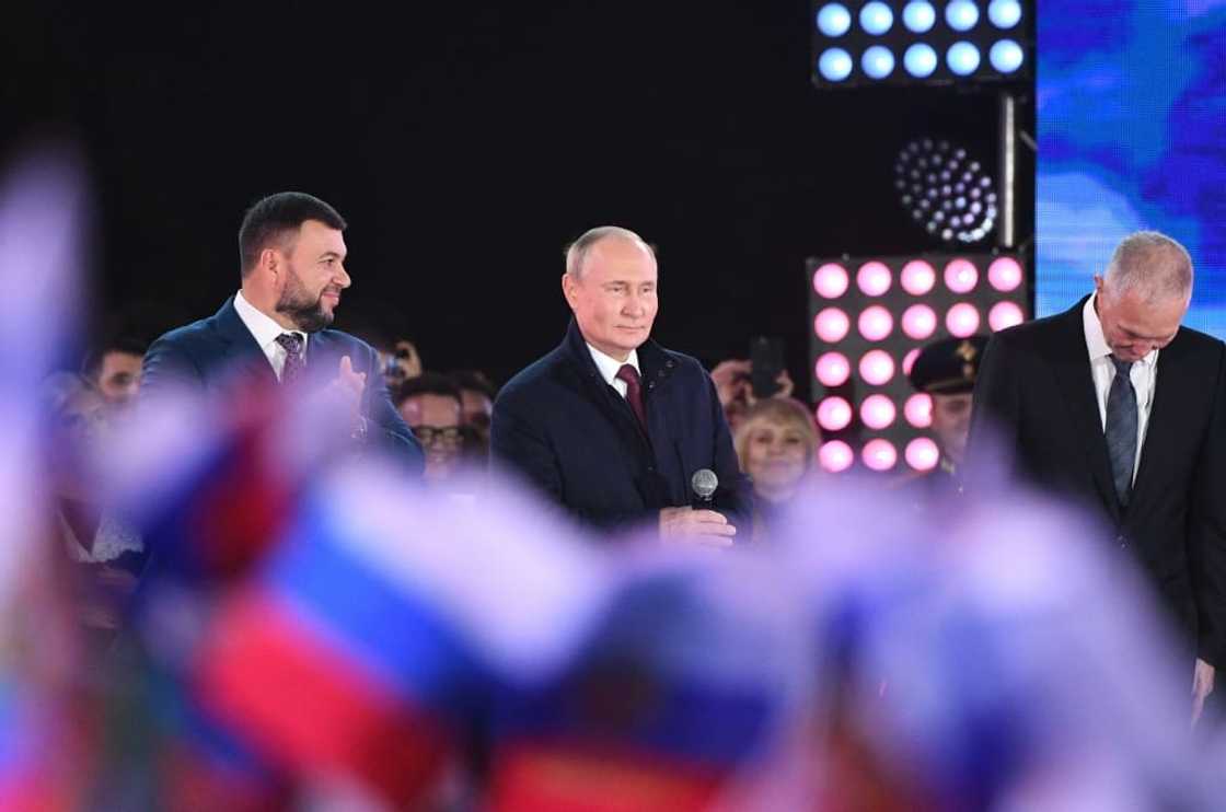 Russian President Vladimir Putin has warned that Russia could use a nuclear weapon in Ukraine if it feels its existence or territorial integrity is threatened Russian President Vladimir Putin has warned that Russia could use a nuclear weapon in Ukraine if it feels its existence or territorial integrity is threatened
