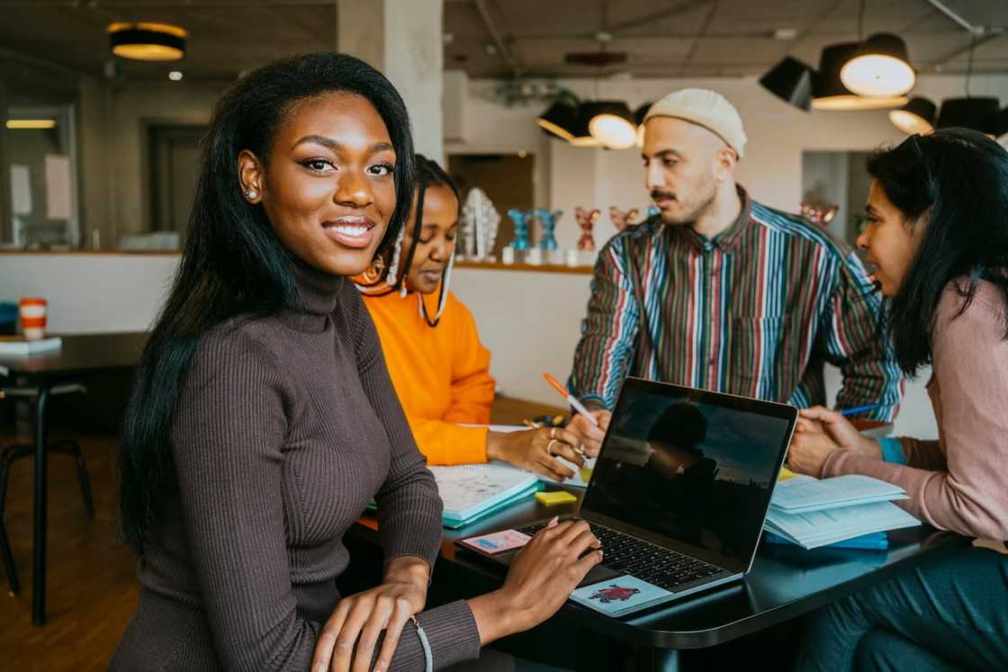 what qualifications do I need to be a foundation phase teacher? what qualifications do I need to be a foundation phase teacher?