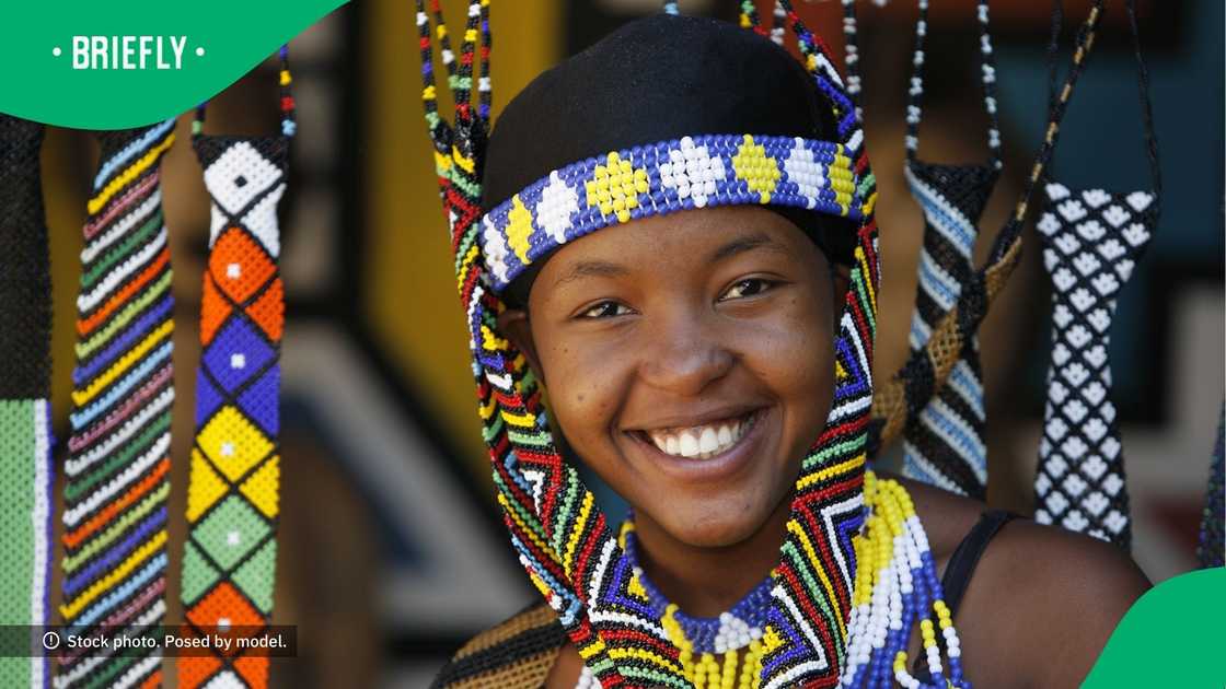 SA amazed by Zulu bride's money cape SA amazed by Zulu bride's money cape