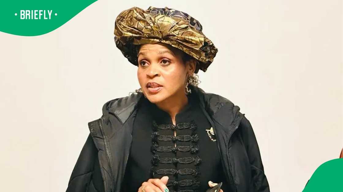 Colleen Makhubele shares photos from her new Power FM role Colleen Makhubele shares photos from her new Power FM role