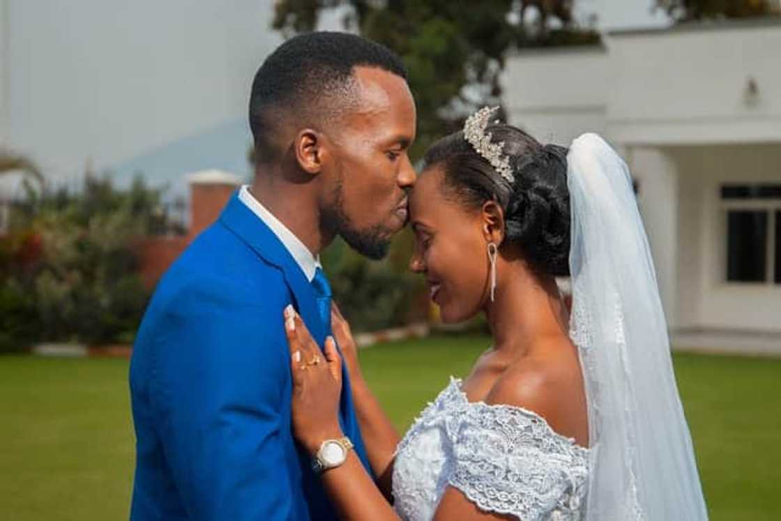 Marriage contracts Marriage contracts