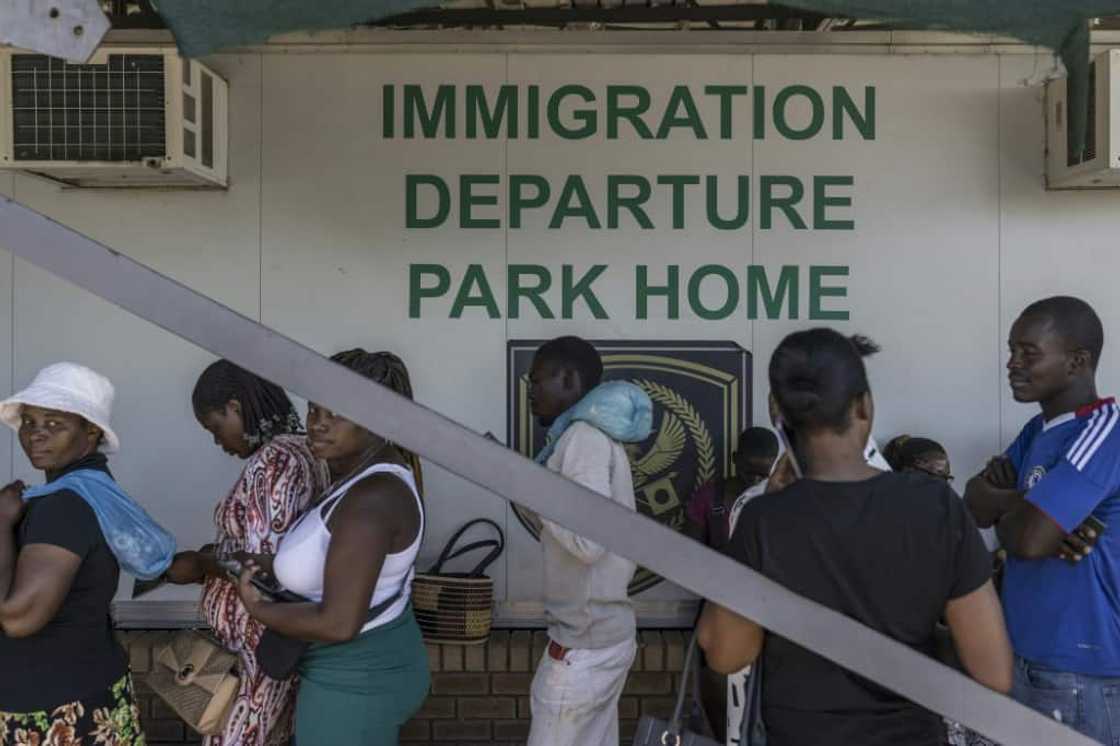 Despite its own high unemployment rate, South Africa attracts job-seekers from elsewhere in Africa, feeding a xenophobic mood among some voters Despite its own high unemployment rate, South Africa attracts job-seekers from elsewhere in Africa, feeding a xenophobic mood among some voters