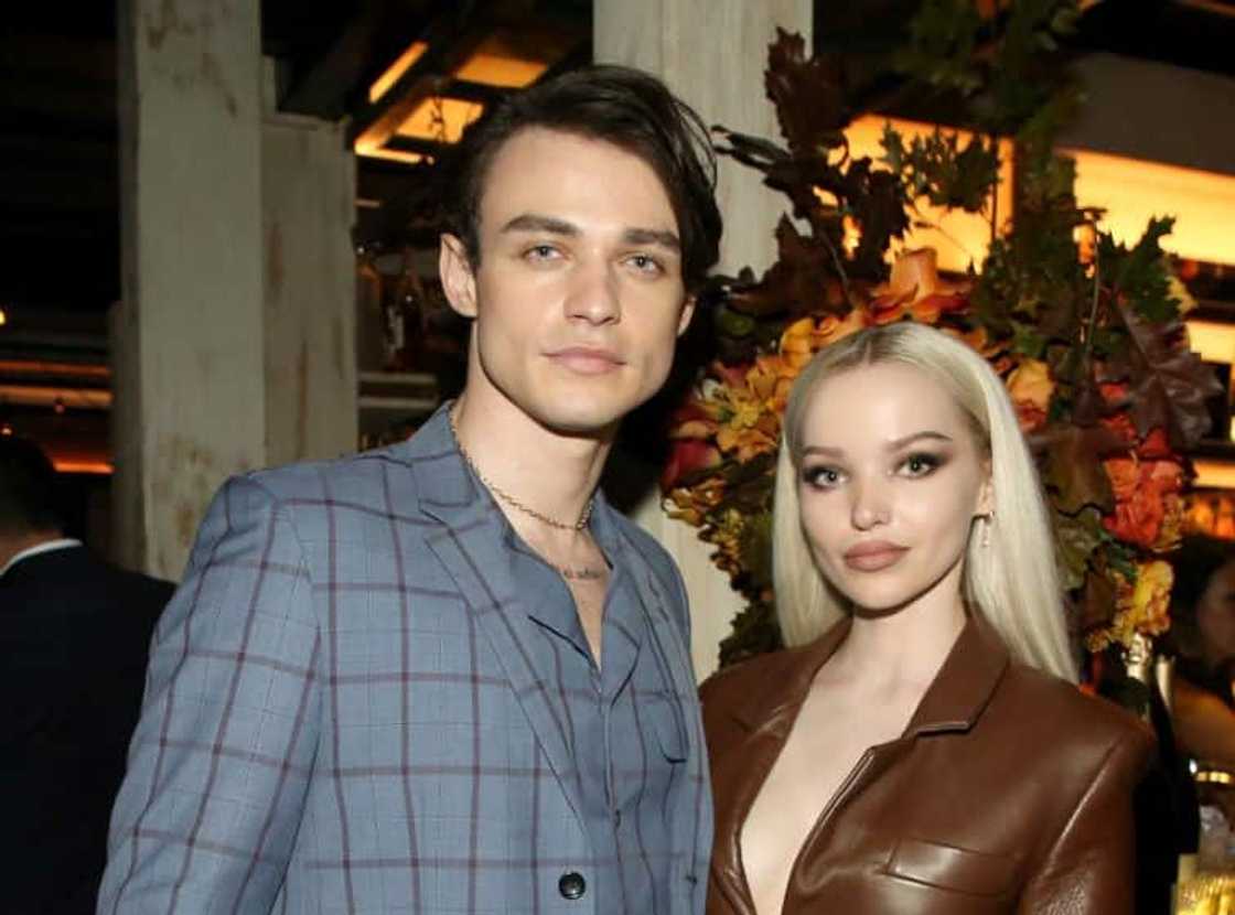 Thomas Doherty and Dove Cameron Thomas Doherty and Dove Cameron