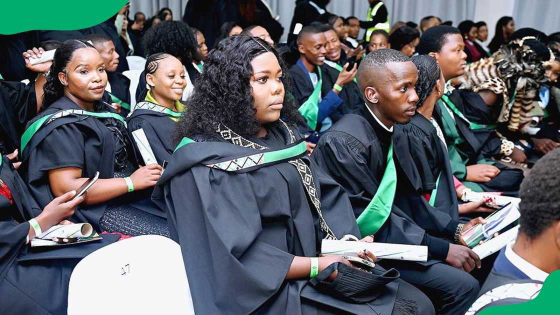 Mthashana TVET College students in graduation gowns. Mthashana TVET College students in graduation gowns.