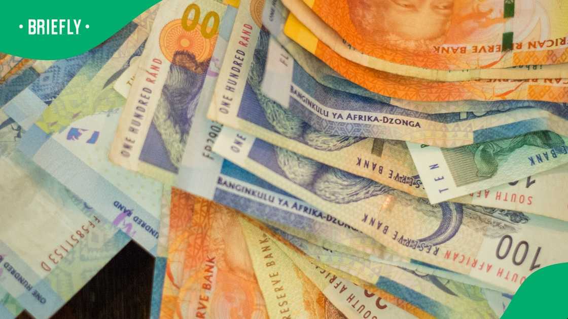 Man steals his cousin's RAF money Man steals his cousin's RAF money