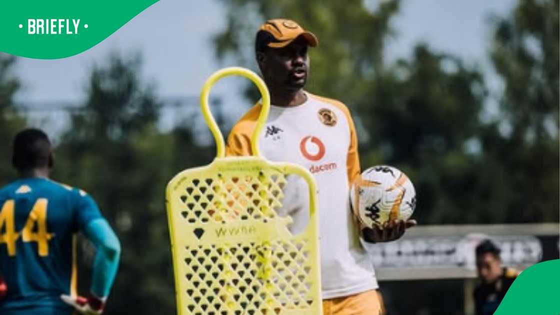 Cedric Kaze, Kaizer Chiefs, CAF Confederations Cup, Kabuscorp. Cedric Kaze, Kaizer Chiefs, CAF Confederations Cup, Kabuscorp.