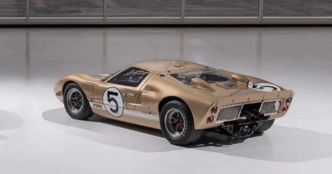 Ford Celebrates Its Famous 1966 Le Mans Dominant Victory and Builds Epic 2022 Gt Holman Moody Heritage Edition Ford Celebrates Its Famous 1966 Le Mans Dominant Victory and Builds Epic 2022 Gt Holman Moody Heritage Edition