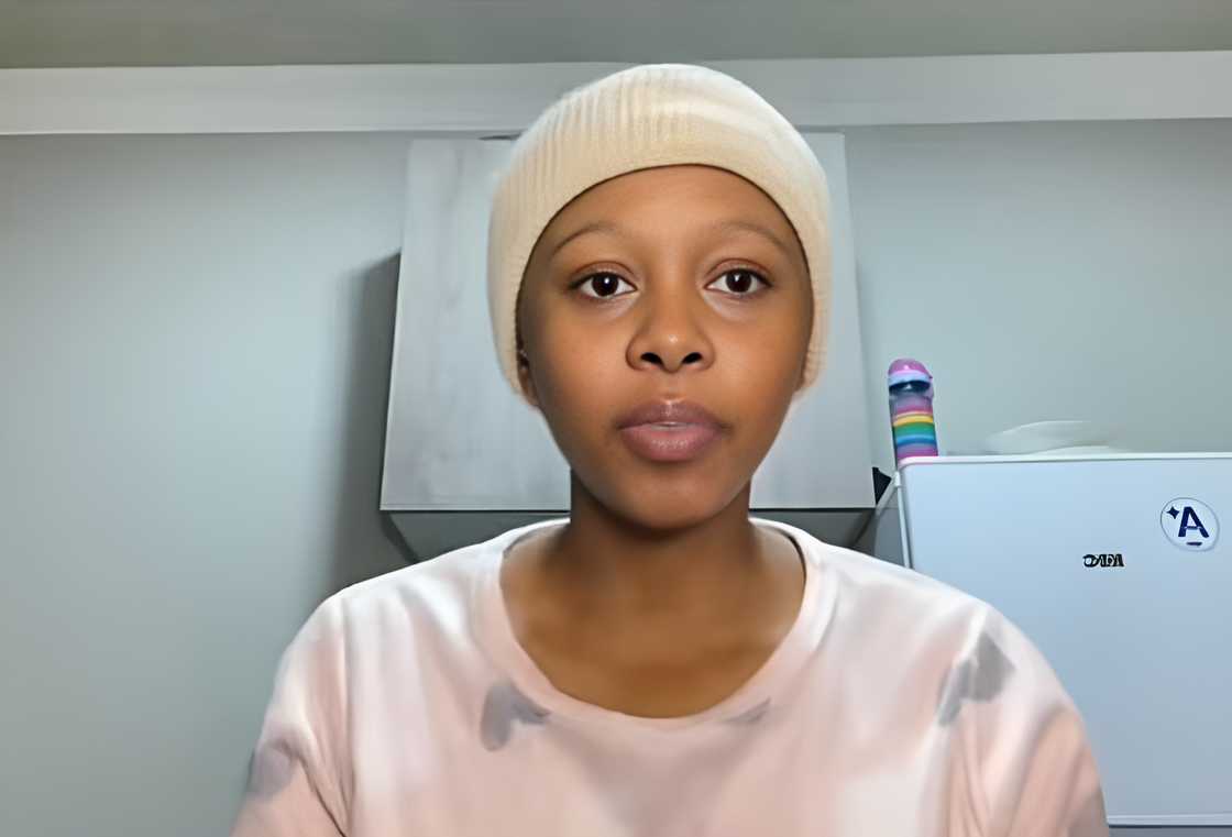 A young lady pleaded for assistance to fund her education amid financial struggles in a TikTok video. A young lady pleaded for assistance to fund her education amid financial struggles in a TikTok video.