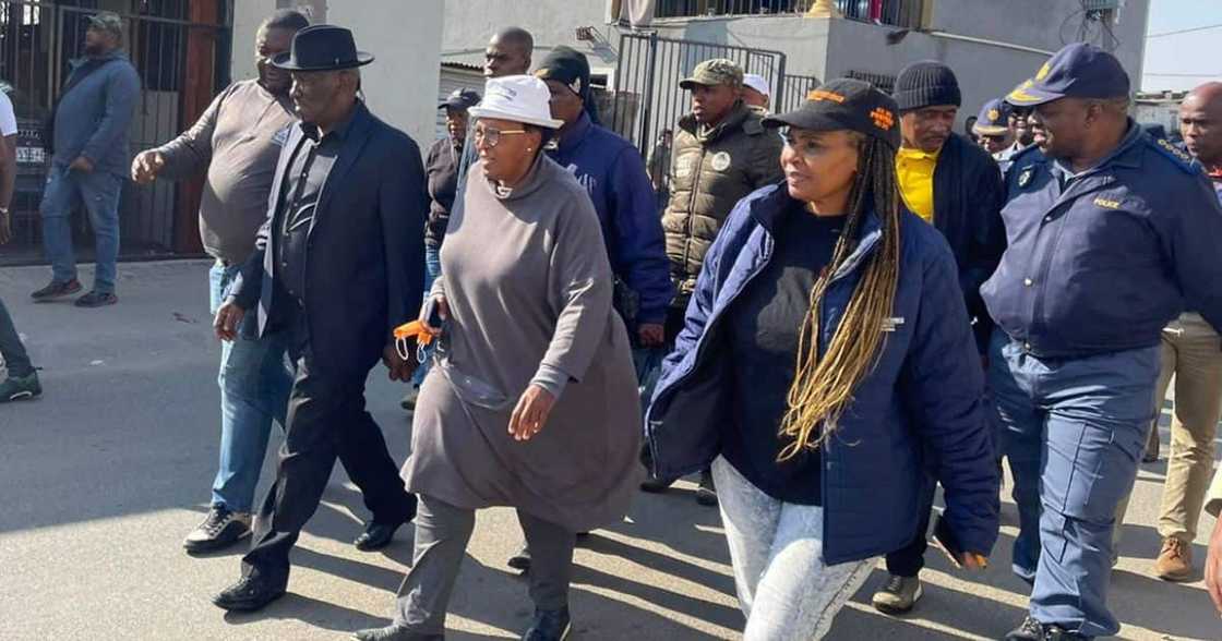 Police commissioner speaks on violence in Gauteng spat of violence isolated matric pupil killed Police commissioner speaks on violence in Gauteng spat of violence isolated matric pupil killed