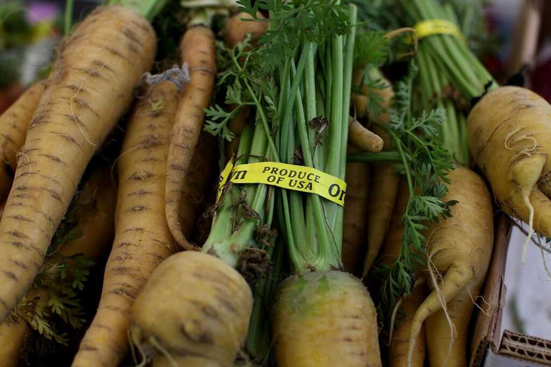 US officials unveiled new rules to tighten oversight of the growing organic food market US officials unveiled new rules to tighten oversight of the growing organic food market