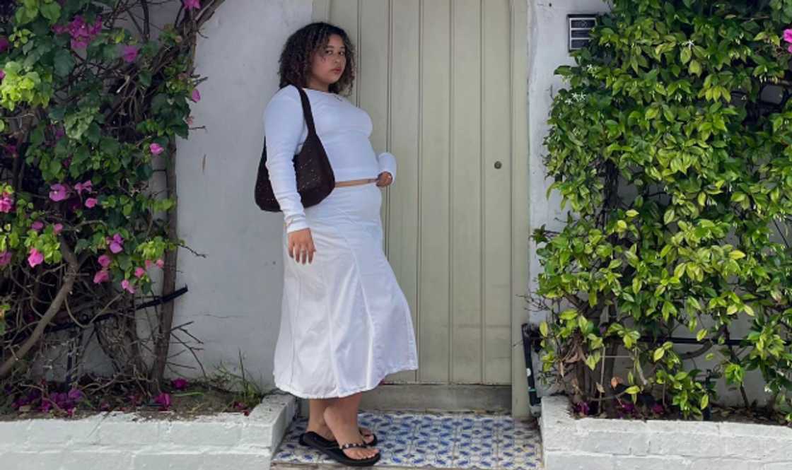 She showcased a gorgeous tan trench coat, which was seen in a similar video priced at an affordable R469