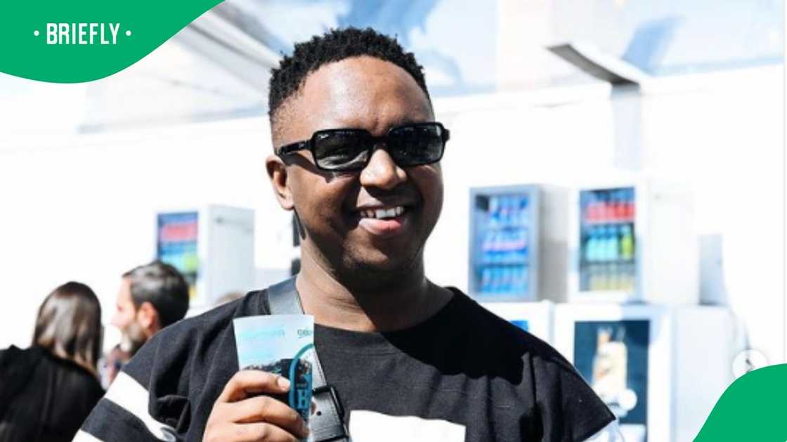 DJ Shimza gives back to Tembisa residents DJ Shimza gives back to Tembisa residents
