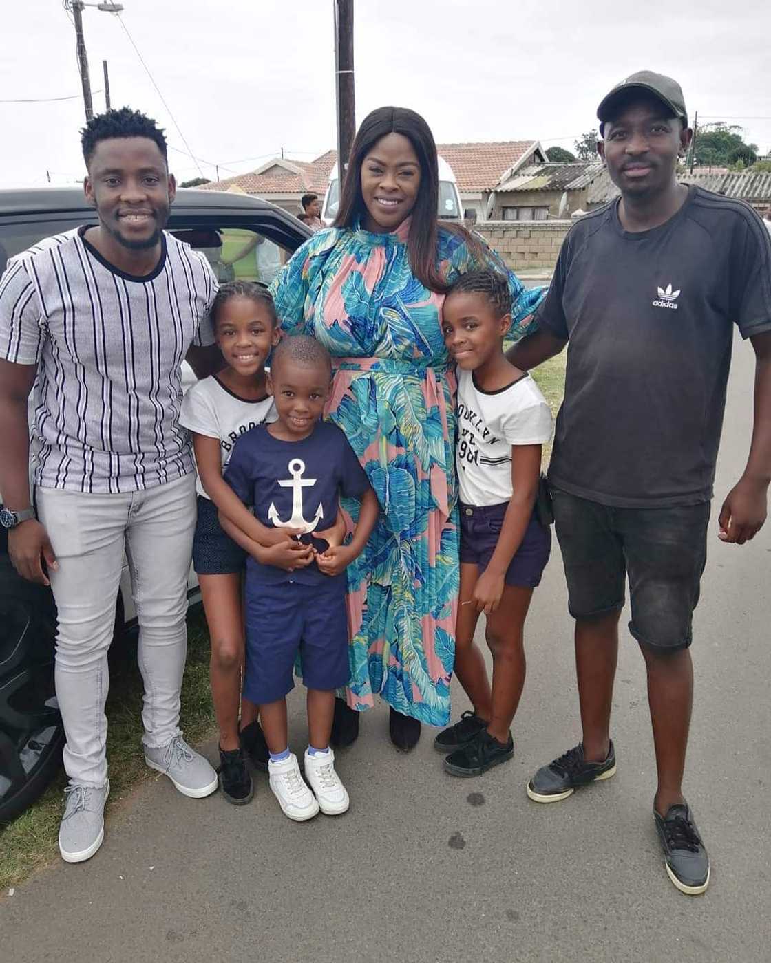 Uzalo actors with their spouses and kids Uzalo actors with their spouses and kids