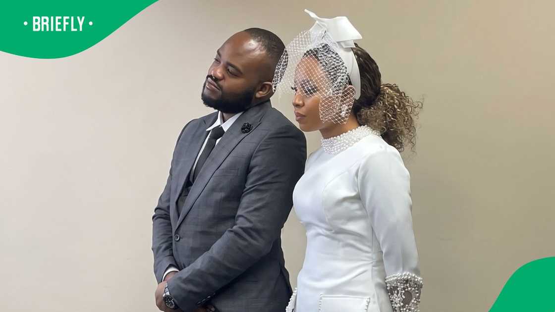 Couple's wedding turns comical Couple's wedding turns comical