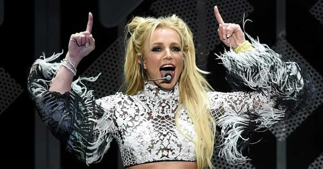 Singer Britney Spears got her first iPad recently. Singer Britney Spears got her first iPad recently.