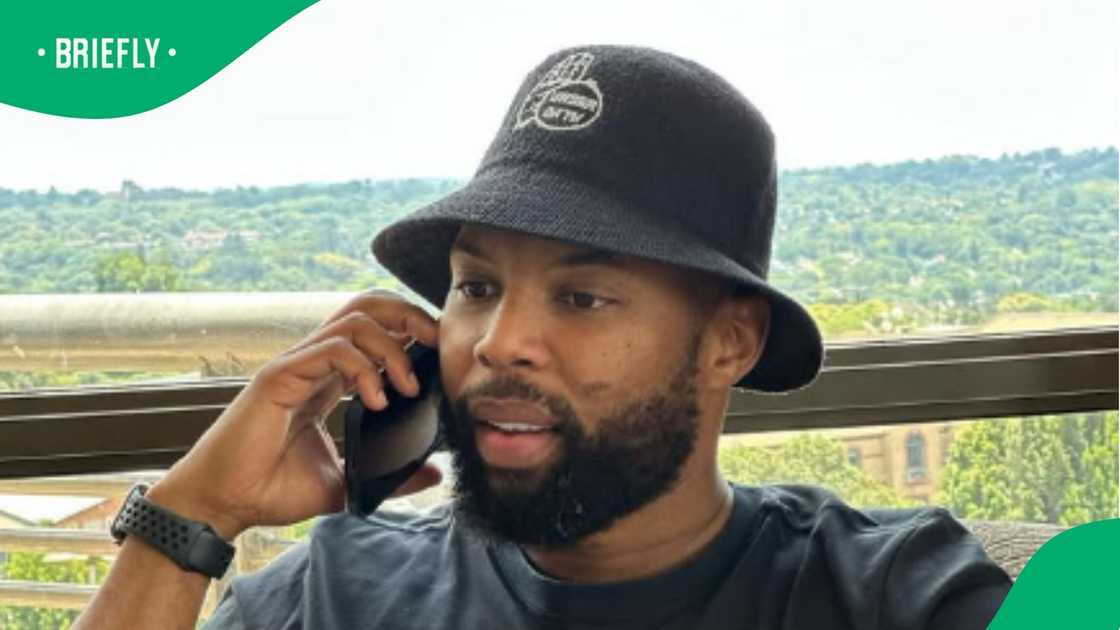 Sizwe Dhlomo dragged Gayton McKenzie