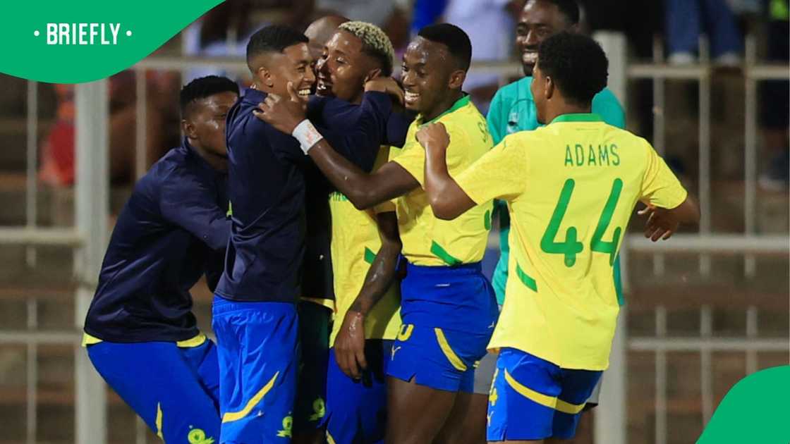 Mamelodi Sundowns returned to winning ways in the PSL. Mamelodi Sundowns returned to winning ways in the PSL.