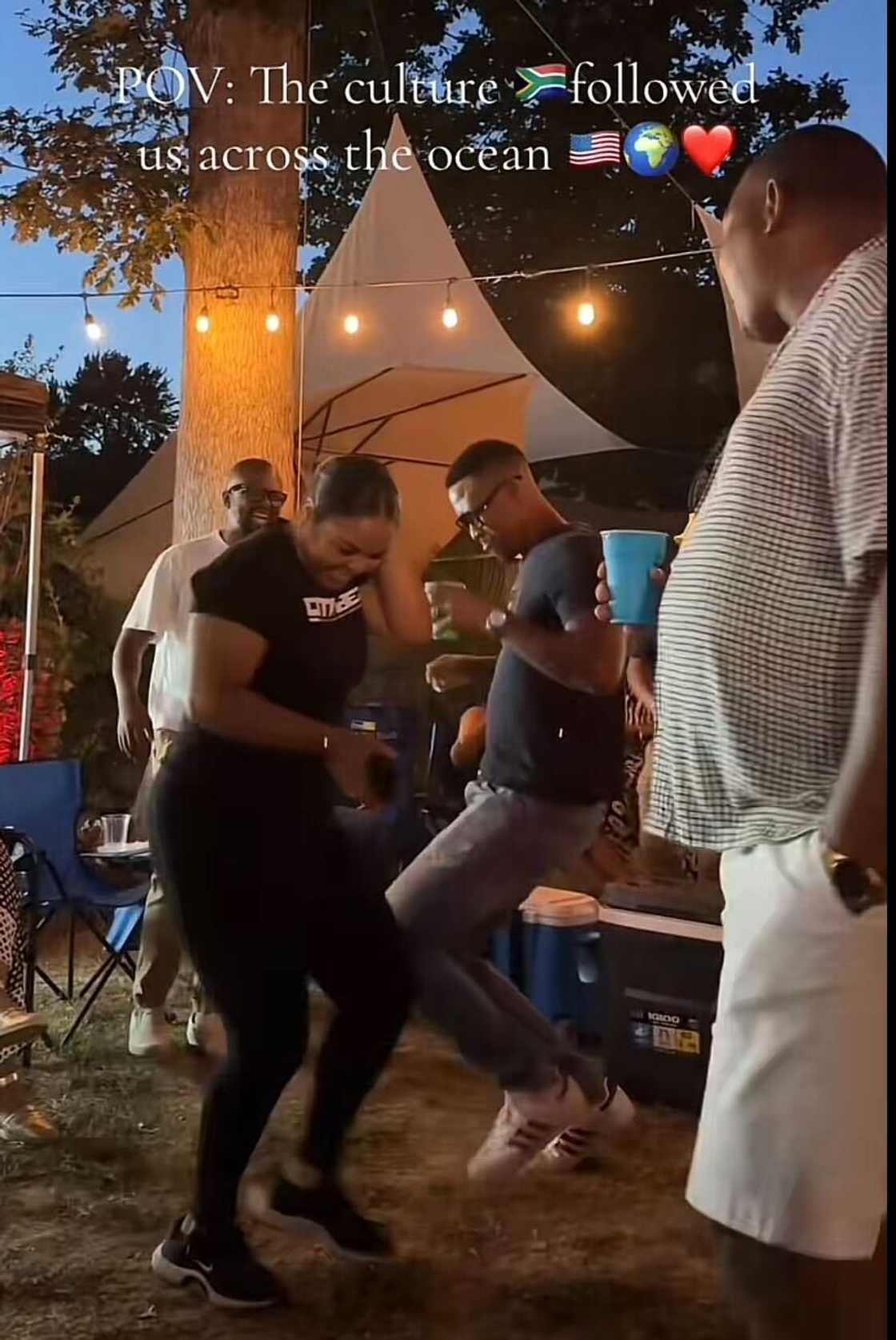 South Africans in the US came together to showcase their luxury cars and enjoy the Mzansi lifestyle in a TikTok video.