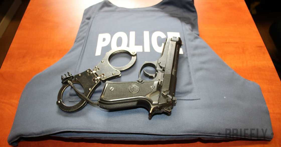 SAPS Kill 1 Wanted Gauteng Criminal, Arrest Another After Anonymous Tip Off in Tshwane SAPS Kill 1 Wanted Gauteng Criminal, Arrest Another After Anonymous Tip Off in Tshwane