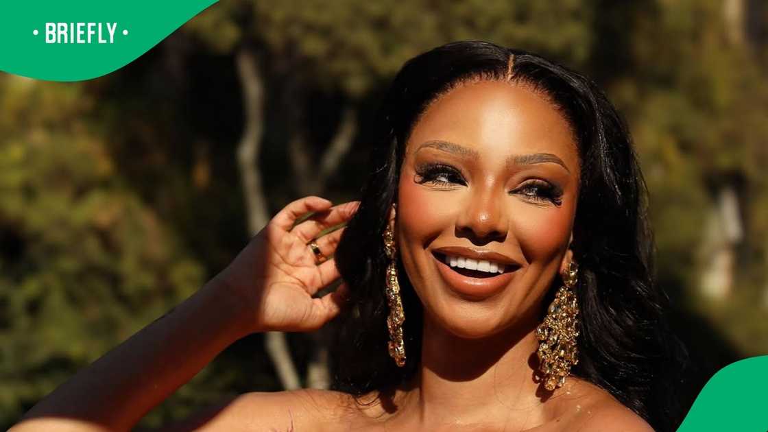 Mihlali Ndamase responds to allegations she hit her boyfriend Mihlali Ndamase responds to allegations she hit her boyfriend