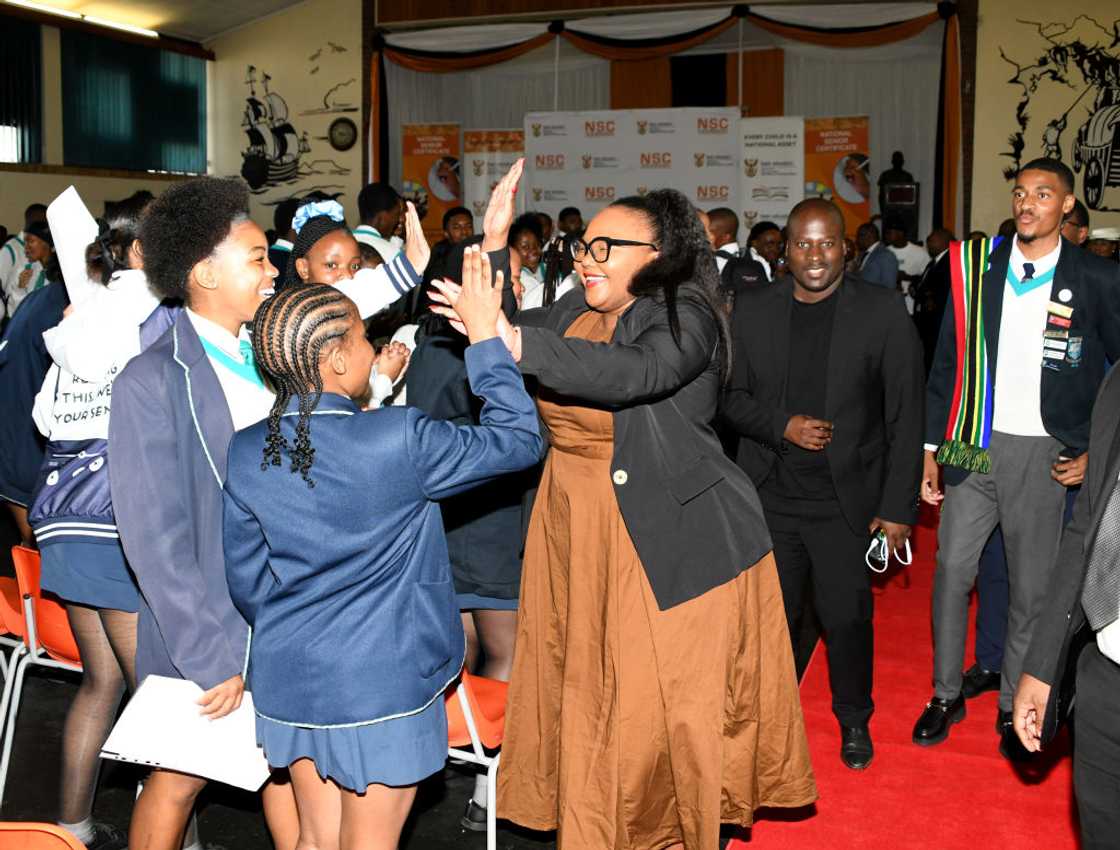 Siviwe Gwarube cheered on 2024 matric learners Siviwe Gwarube cheered on 2024 matric learners