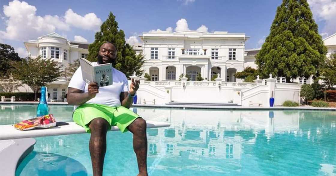 Rick Ross makes KSh 64 million a month. Rick Ross makes KSh 64 million a month.