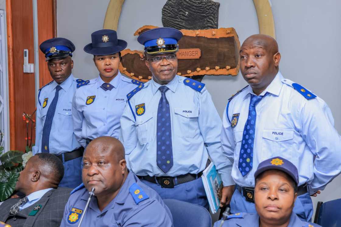 SAPS generals SAPS generals