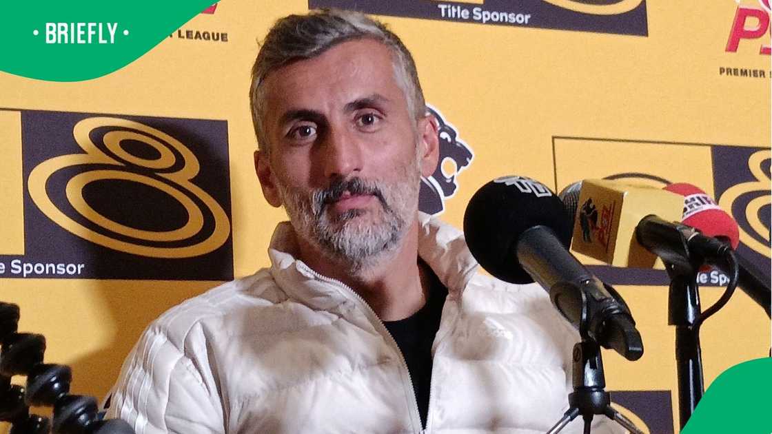 Jose Riveiro is yet to sign a new deal at Orlando Pirates. Jose Riveiro is yet to sign a new deal at Orlando Pirates.