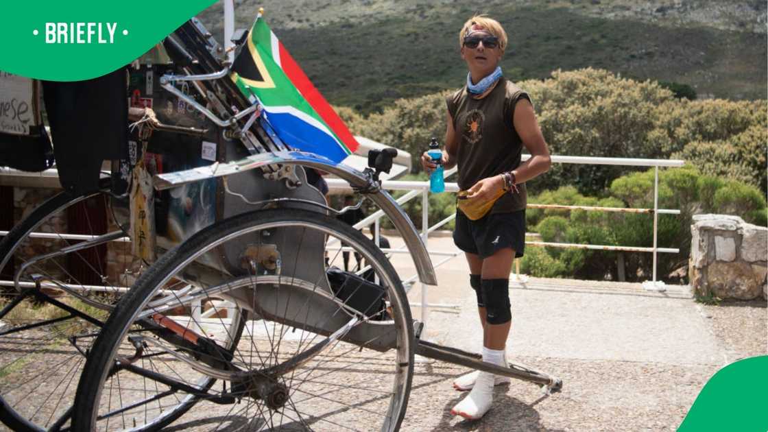 Gump Suzuki stops at the Cape Point National Park near Simon's Town.