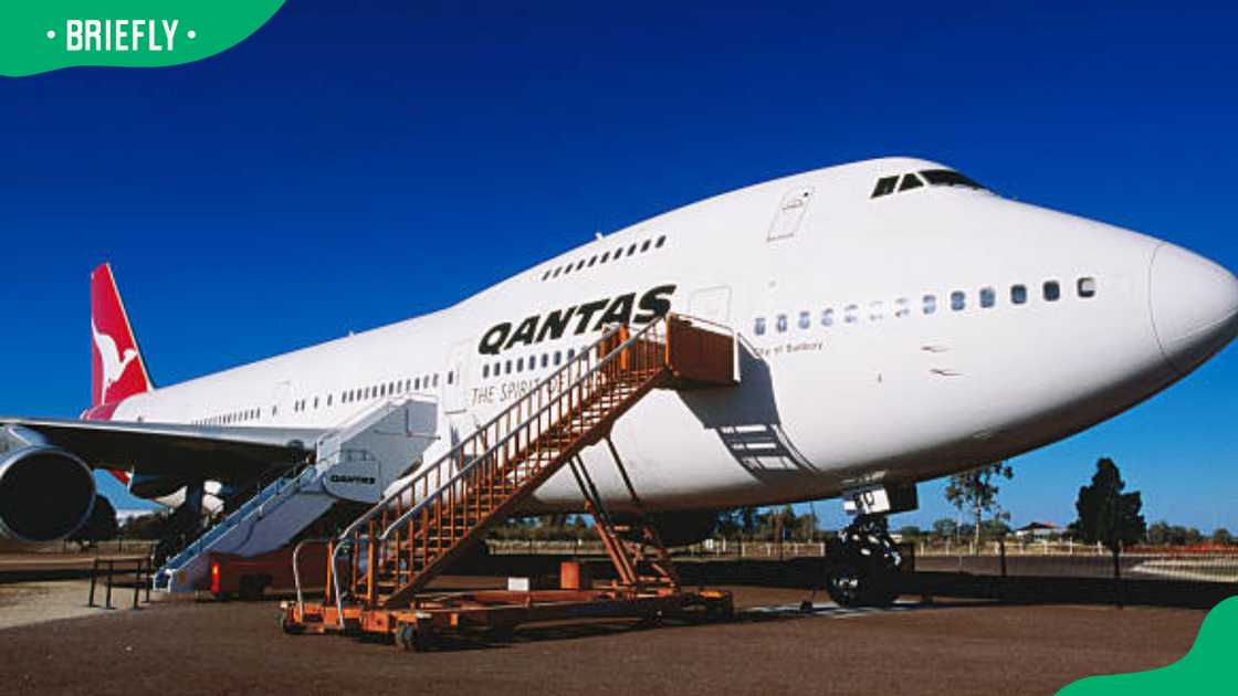 A Qantas Boeing 787-9 Dreamliner