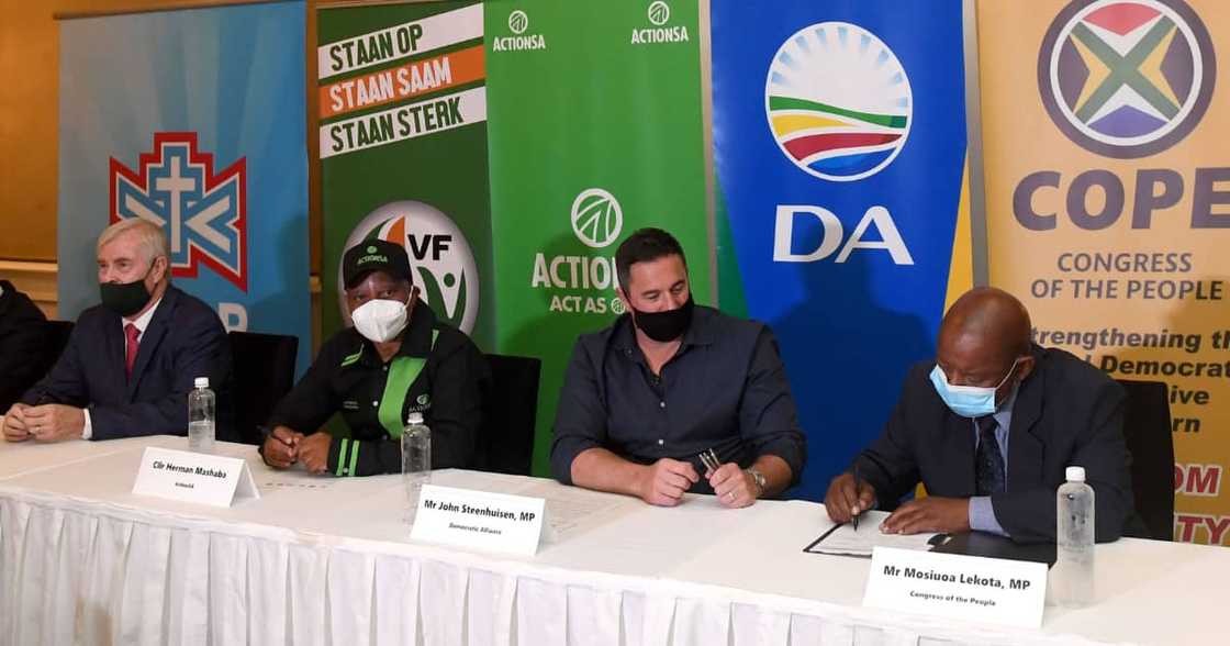 Opposition parties Opposition parties