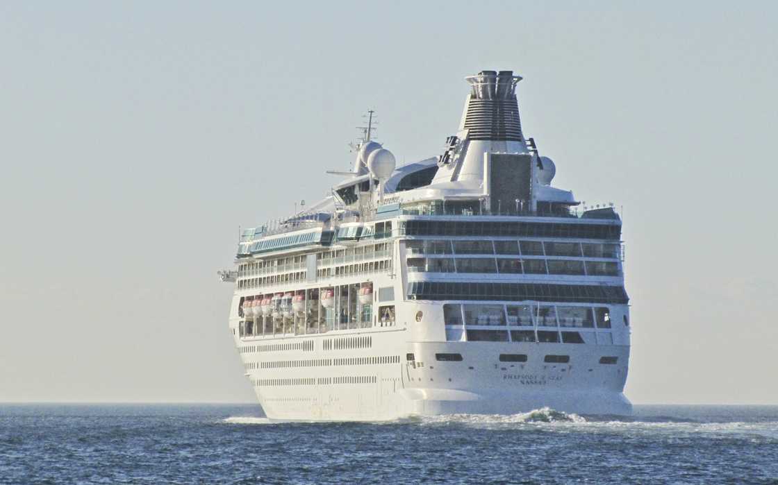 Cruise ship, Rhapsody of the Sea, Royal Caribbean International, cruise line, Alaska cruise, Puget Sound, Washington State, Pacific Northwest, USA Cruise ship, Rhapsody of the Sea, Royal Caribbean International, cruise line, Alaska cruise, Puget Sound, Washington State, Pacific Northwest, USA