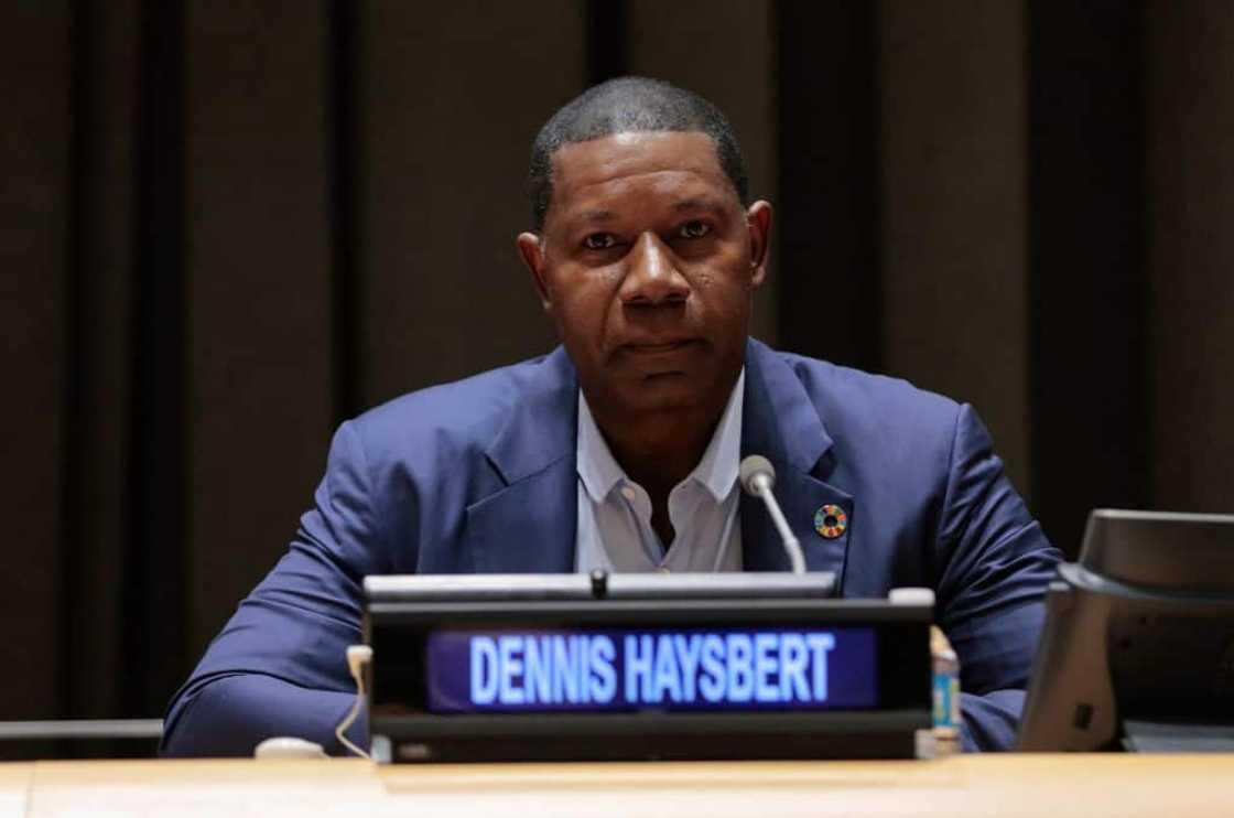 Dennis Haysbert movies and TV shows Dennis Haysbert movies and TV shows