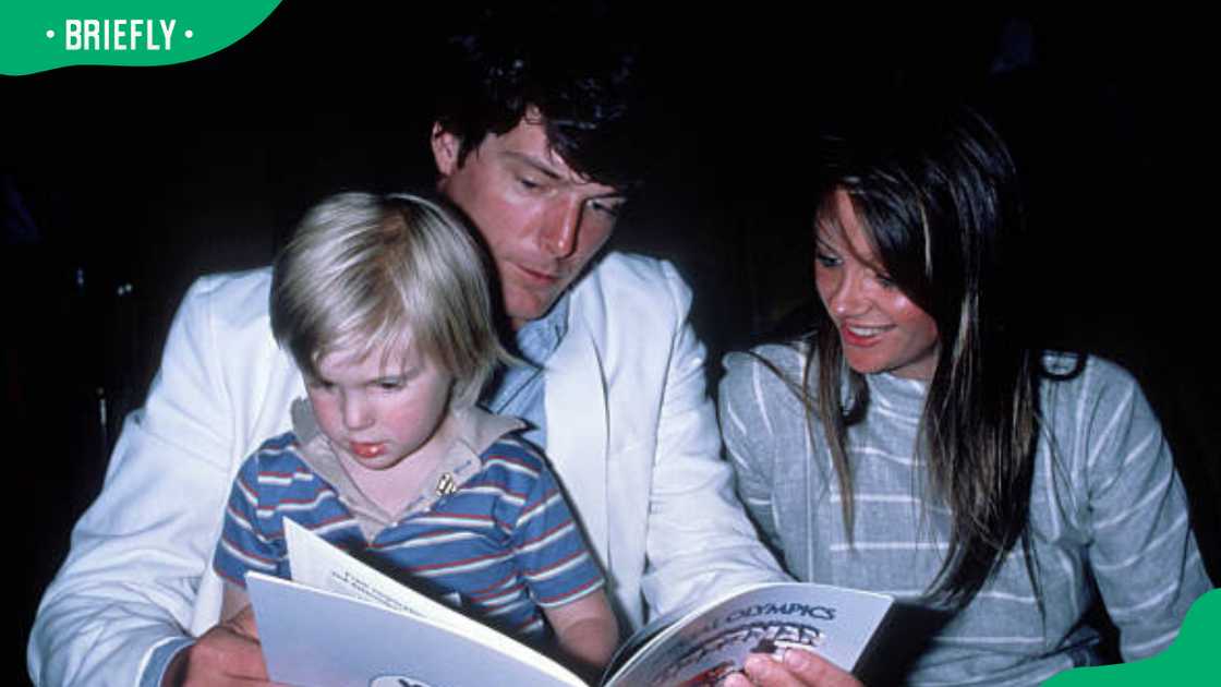 Christopher Reeve, son Matthew Reeve, and Gae Exton Christopher Reeve, son Matthew Reeve, and Gae Exton