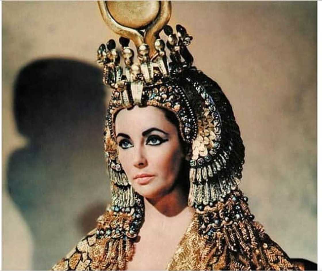 African Kings and Queens - history and pictures African Kings and Queens - history and pictures