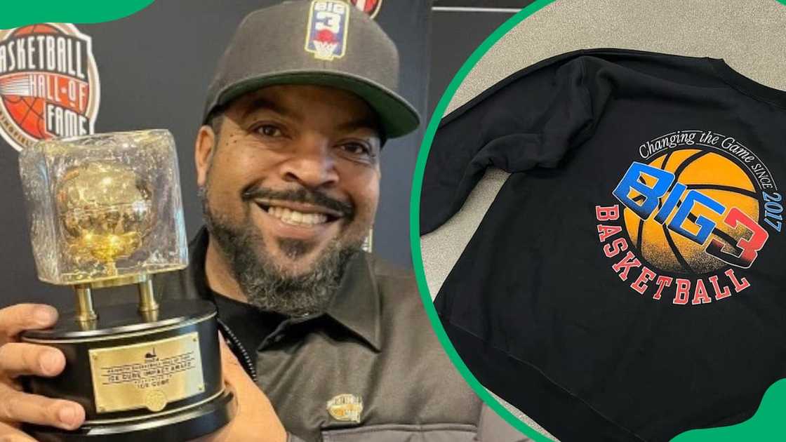 Ice Cube receiving trophy Ice Cube receiving trophy