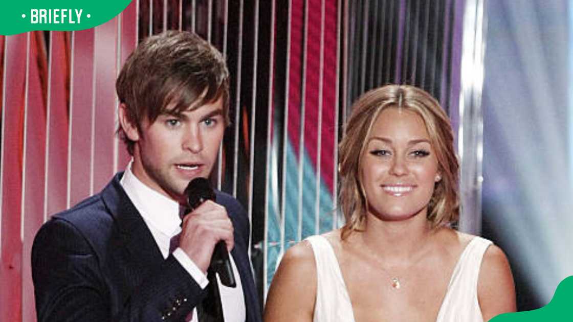 Chace Crawford (L) and Lauren Conrad onstage Chace Crawford (L) and Lauren Conrad onstage