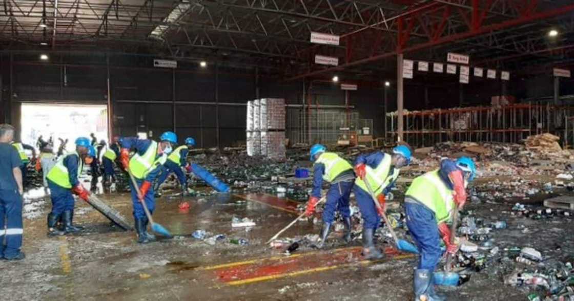 SAB, Mzansi, Clean Up, Facilities SAB, Mzansi, Clean Up, Facilities