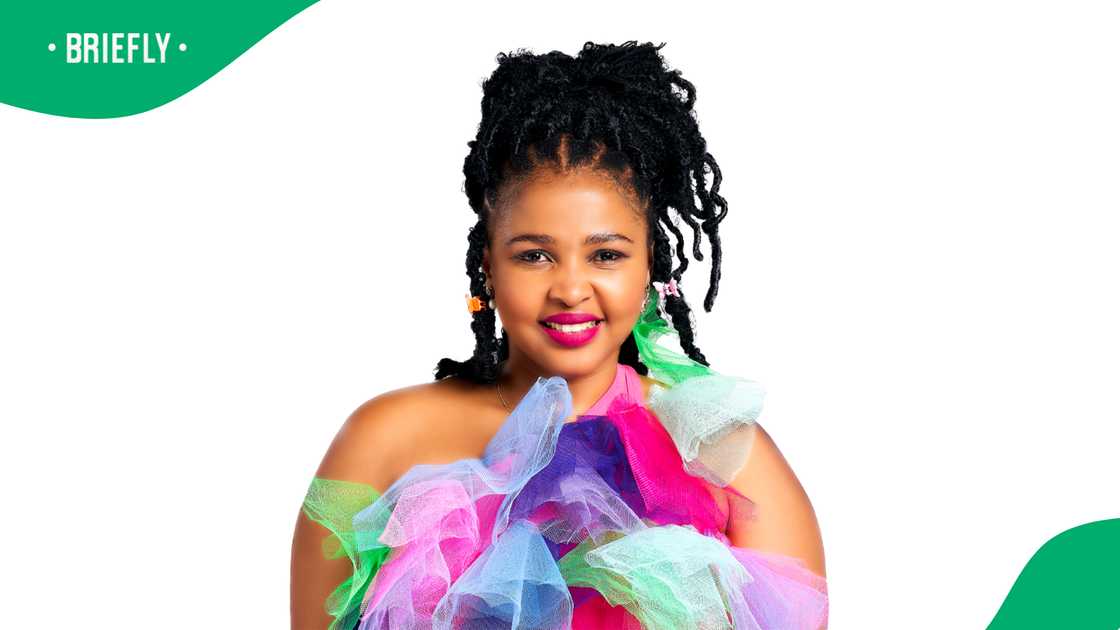 Lerato Modise donated to children in need Lerato Modise donated to children in need