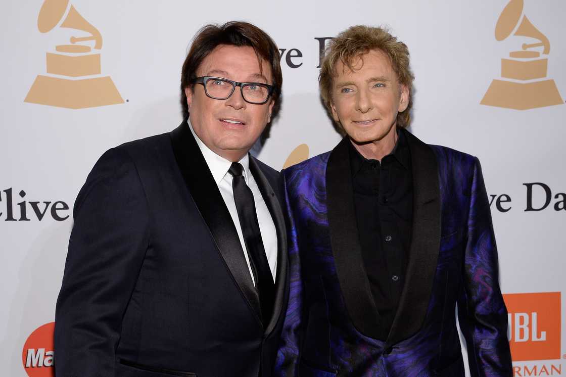Garry Kief and Barry Manilow in Beverly Hills Garry Kief and Barry Manilow in Beverly Hills