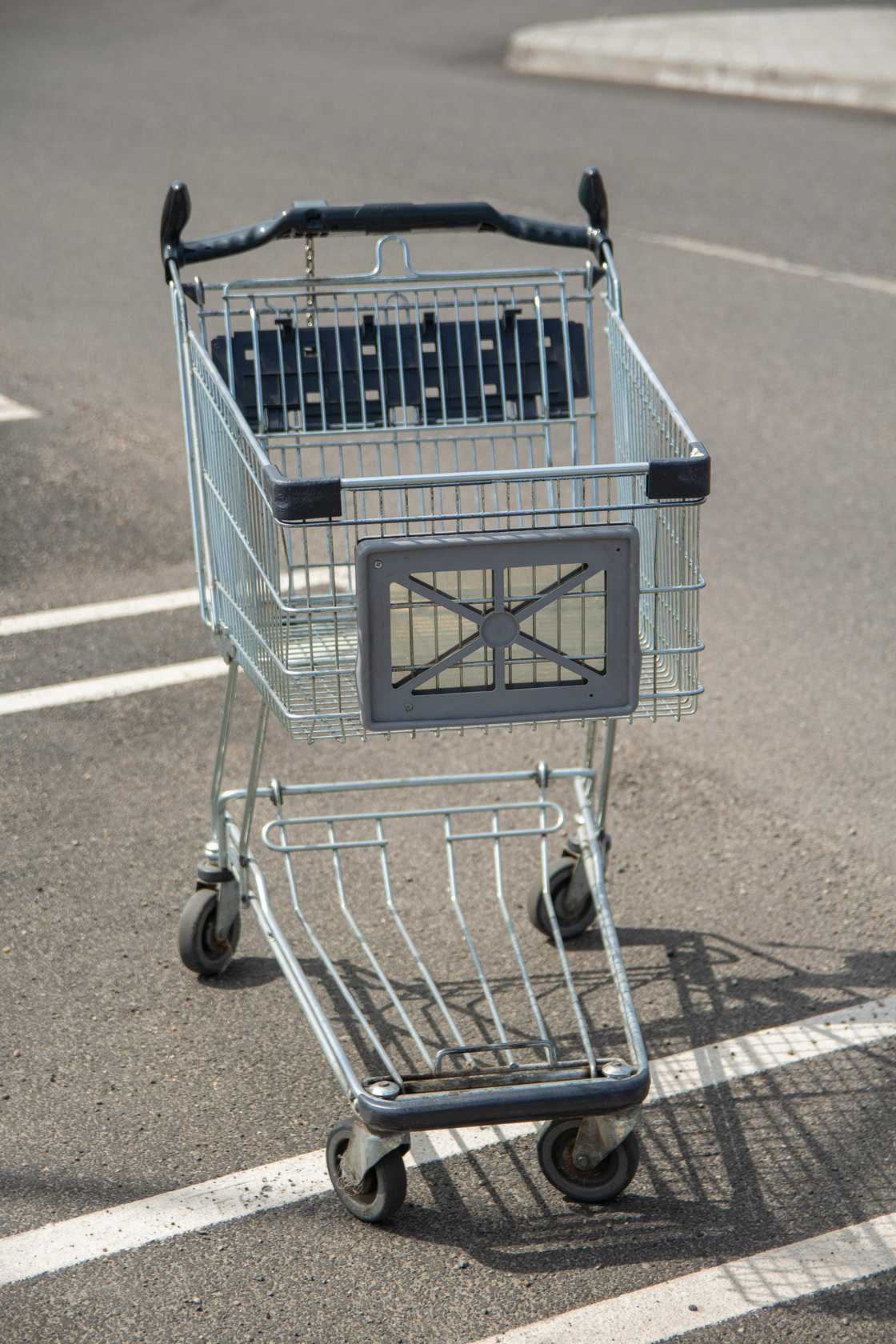 South Africans are passionate critics of trolley dashes South Africans are passionate critics of trolley dashes