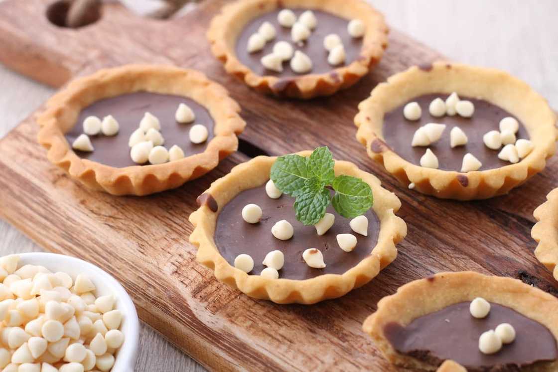 Chocolate marshmallow tart Chocolate marshmallow tart