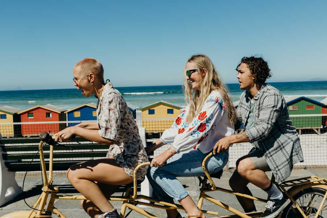 Social media users advised tourists to try other areas in the Western Cape Social media users advised tourists to try other areas in the Western Cape
