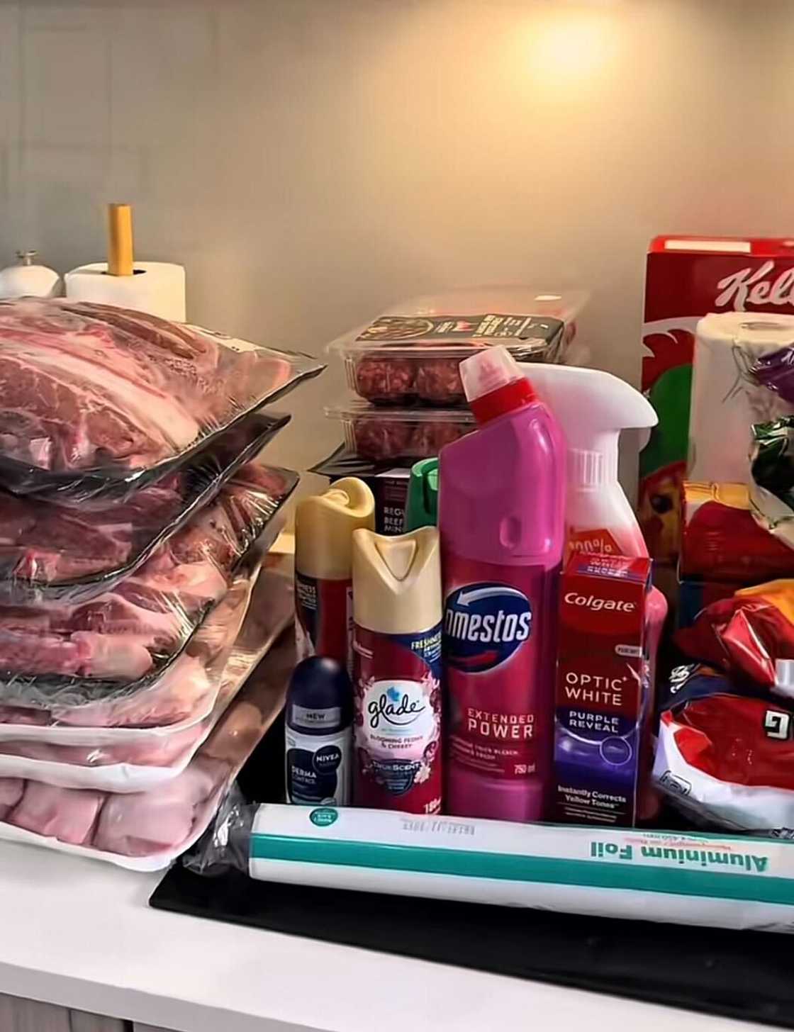A January grocery haul for a couple with no kids went viral online.