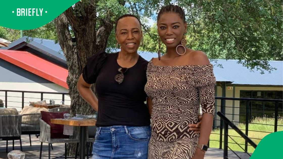 Lira mourns mom's passing in sad Instagram photo